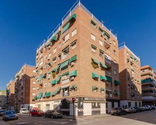 Exterior view of Flat for sale in  Granada Capital  with Terrace