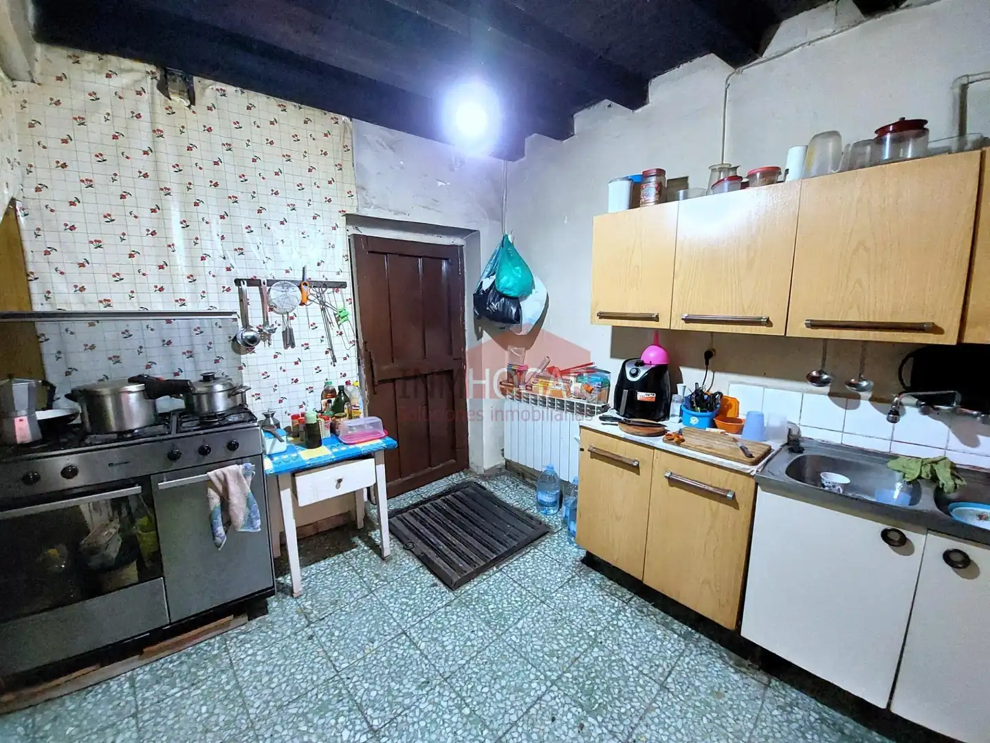 Cuina de Casa o xalet en venda en Madrigal de las Altas Torres