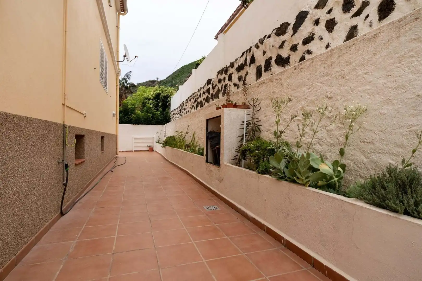 Exterior view of Houses for sale in La Orotava  with Terrace and Balcony