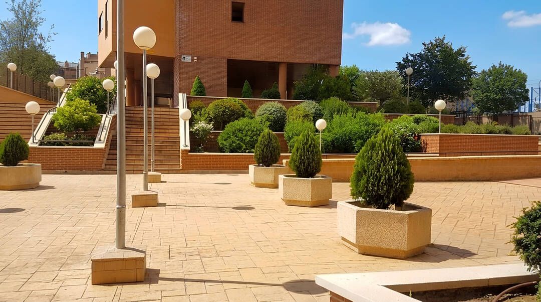 Terrace of Flat for rent in  Madrid Capital  with Air Conditioner, Heating and Private garden