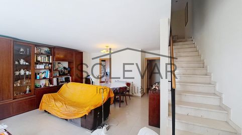 CASA UNIFAMILIAR EN FILERA A ISONA