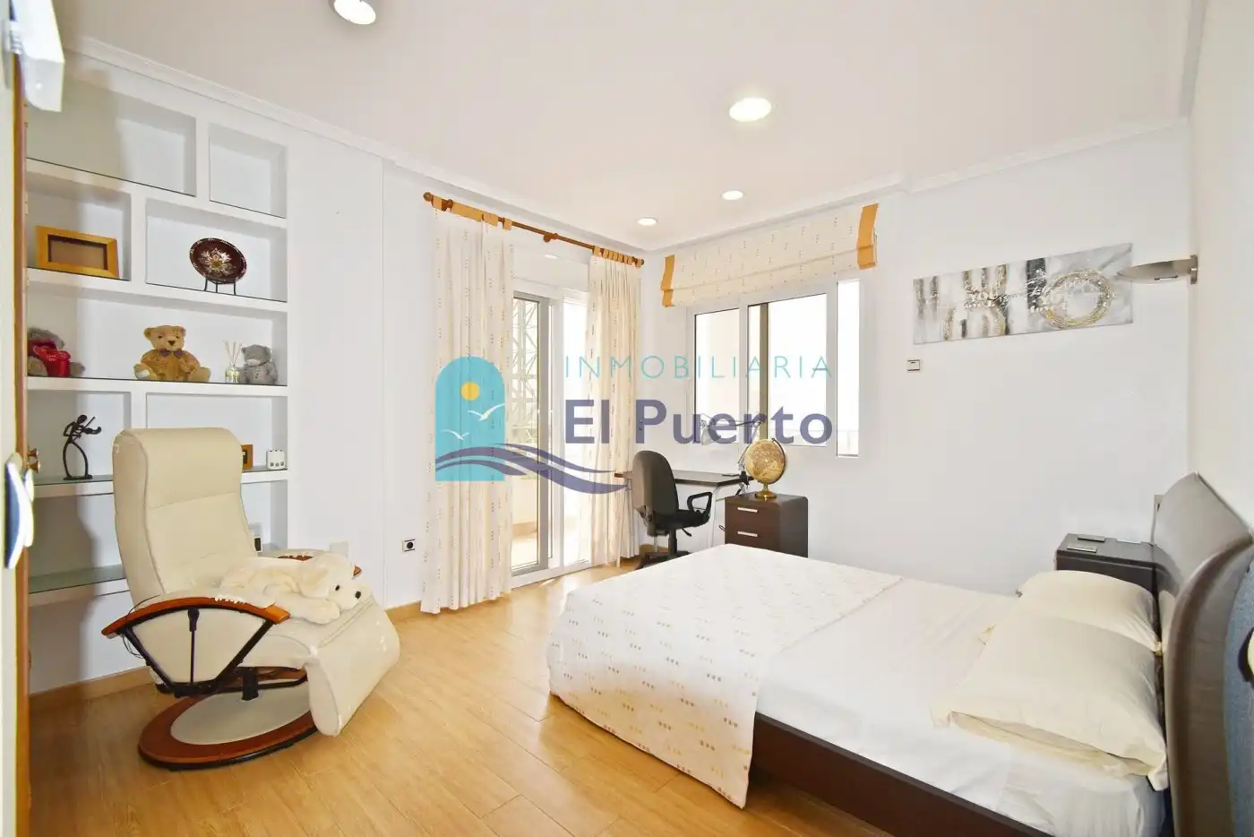 Bedroom of Houses for sale in Cartagena  with Air Conditioner, Private garden and Terrace
