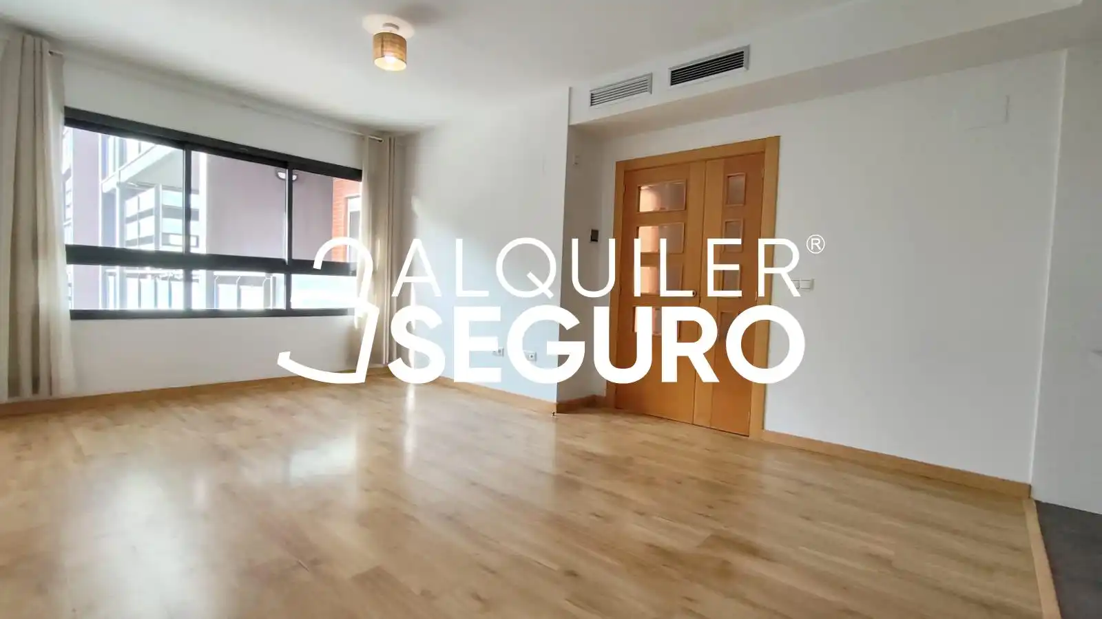 Habitación de Piso de alquiler en Paterna con Aire acondicionado, Calefacción y Terraza