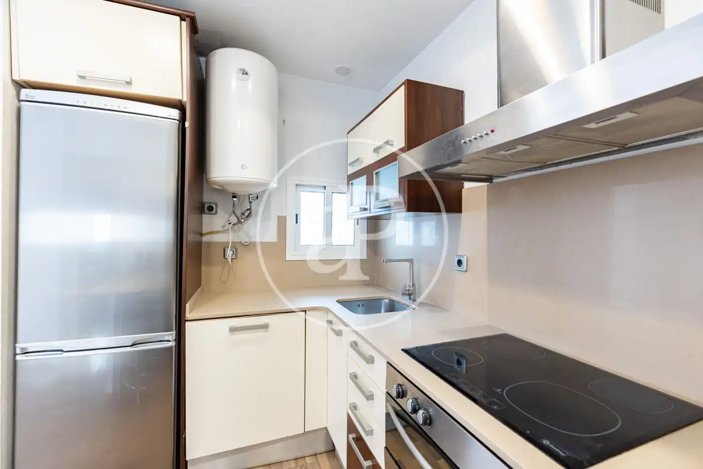 Kitchen of Flat for sale in Barcelona  with Air Conditioner, Heating and Terrace