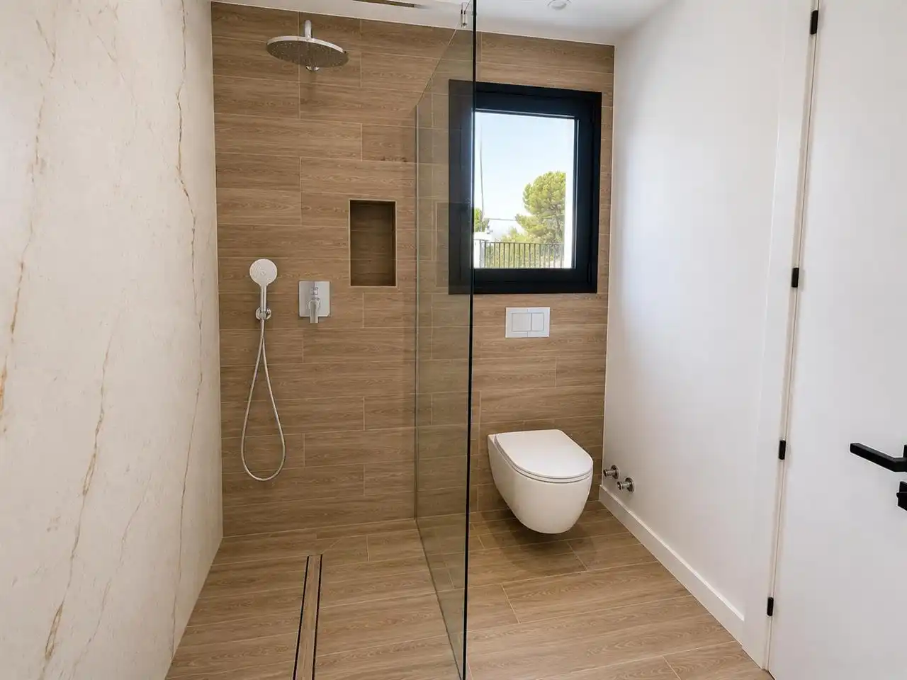 Bany de Casa adosada en venda en L'Alfàs del Pi amb Aire condicionat, Jardí privat i Traster