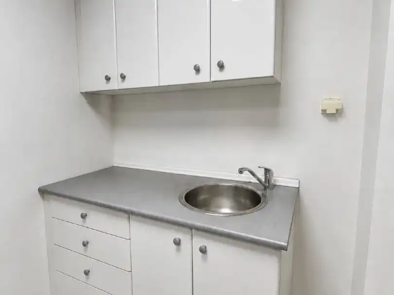 Cocina de Local en venta en Madrid con Aire acondicionado, Calefacción y Alarma