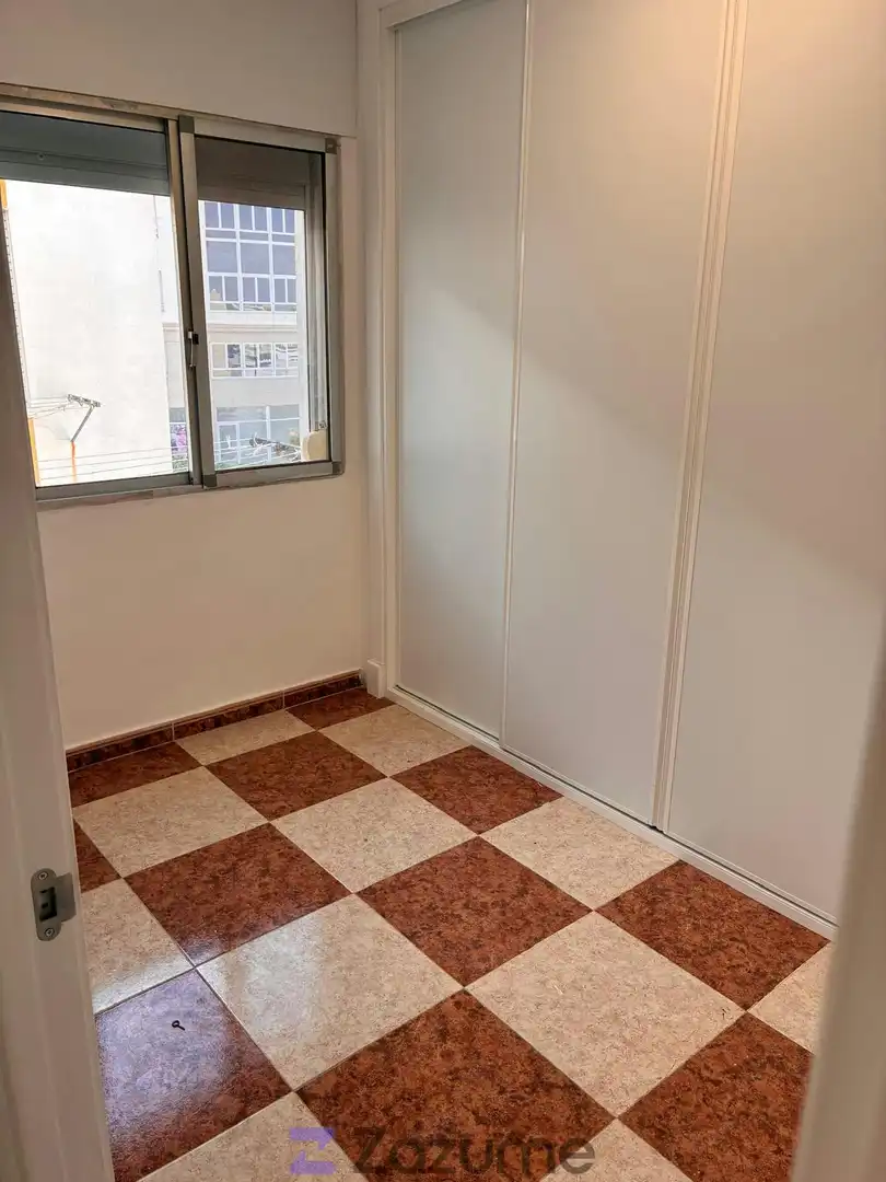 Schlafzimmer von Wohnung zur Miete in El Puerto de Santa María mit Klimaanlage, Heizung und Ofen