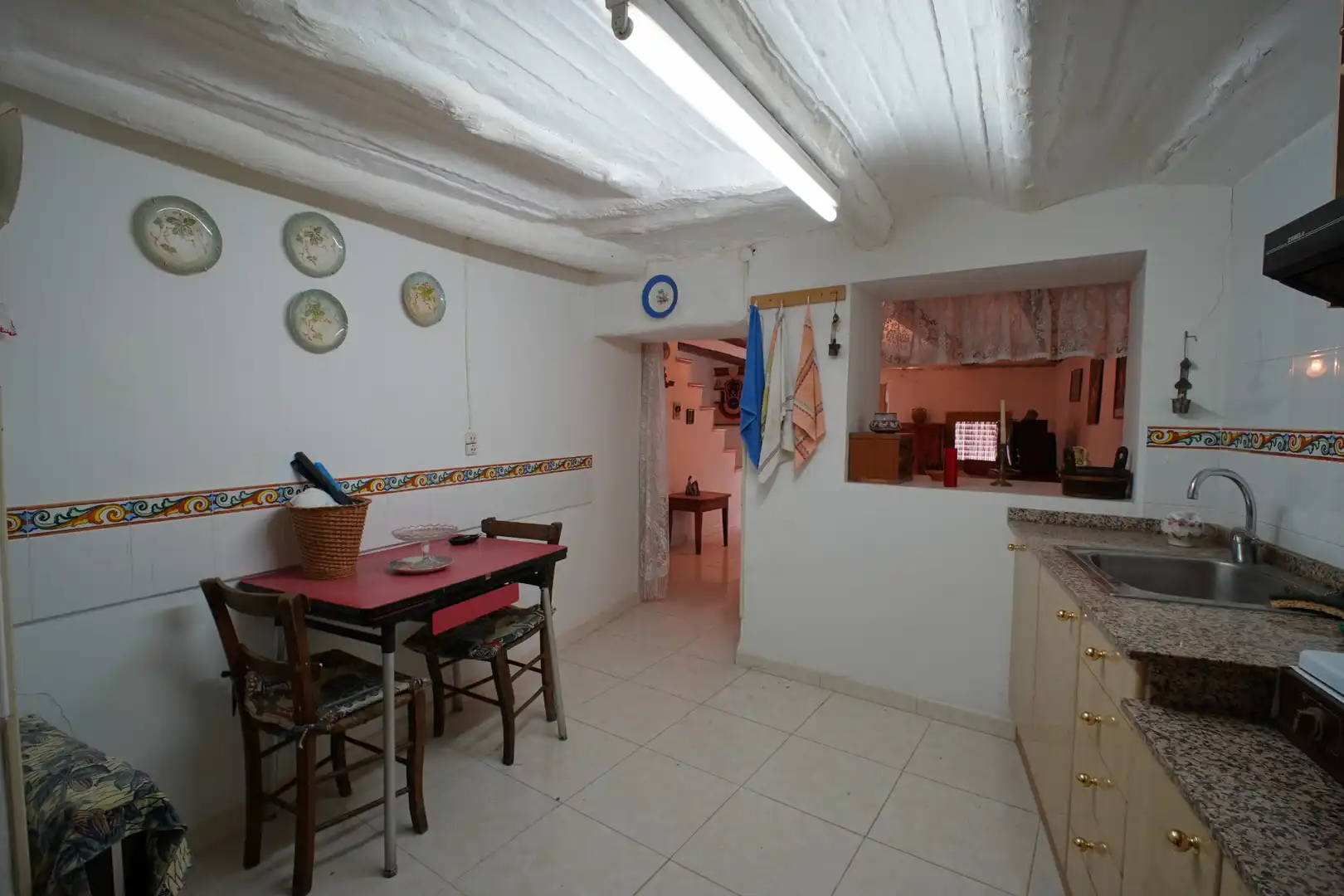 Kitchen of Houses for sale in Valderrobres  with Private garden, Storage room and Furnished
