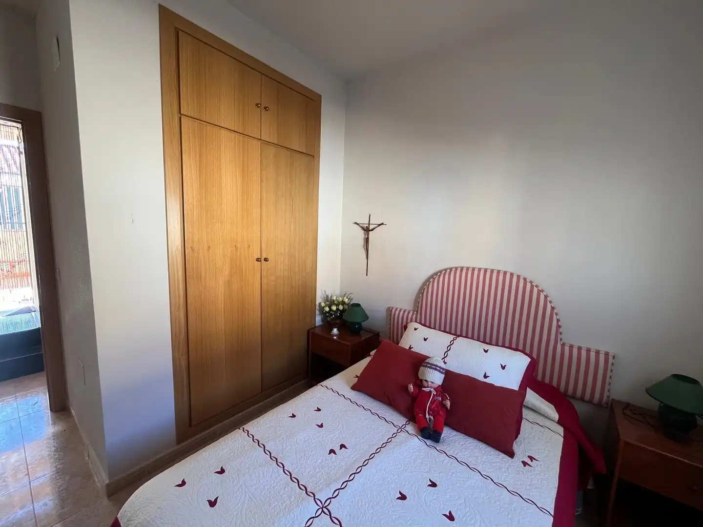 Habitación de Casa adosada en venta en Cáceres con Aire acondicionado, Calefacción y Terraza