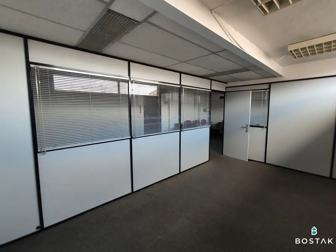Büro mit Aufzug zur Miete in Ibáñez de Bilbao Kalea, imagen 2