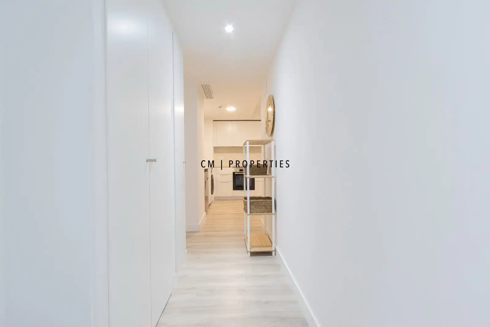 Flat for rent in Valencia  with Air Conditioner, Heating and Furnished