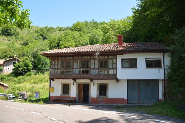 Casa-chalet en Venta en Oseja de Sajambre