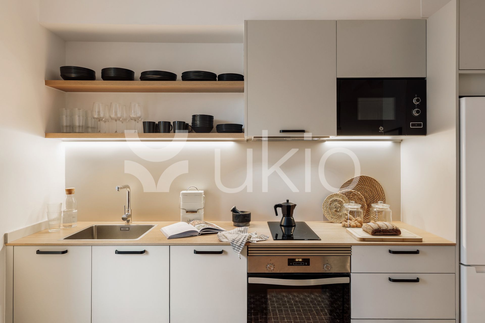 Kitchen of Apartment to rent in  Barcelona Capital  with Air Conditioner, Heating and Furnished