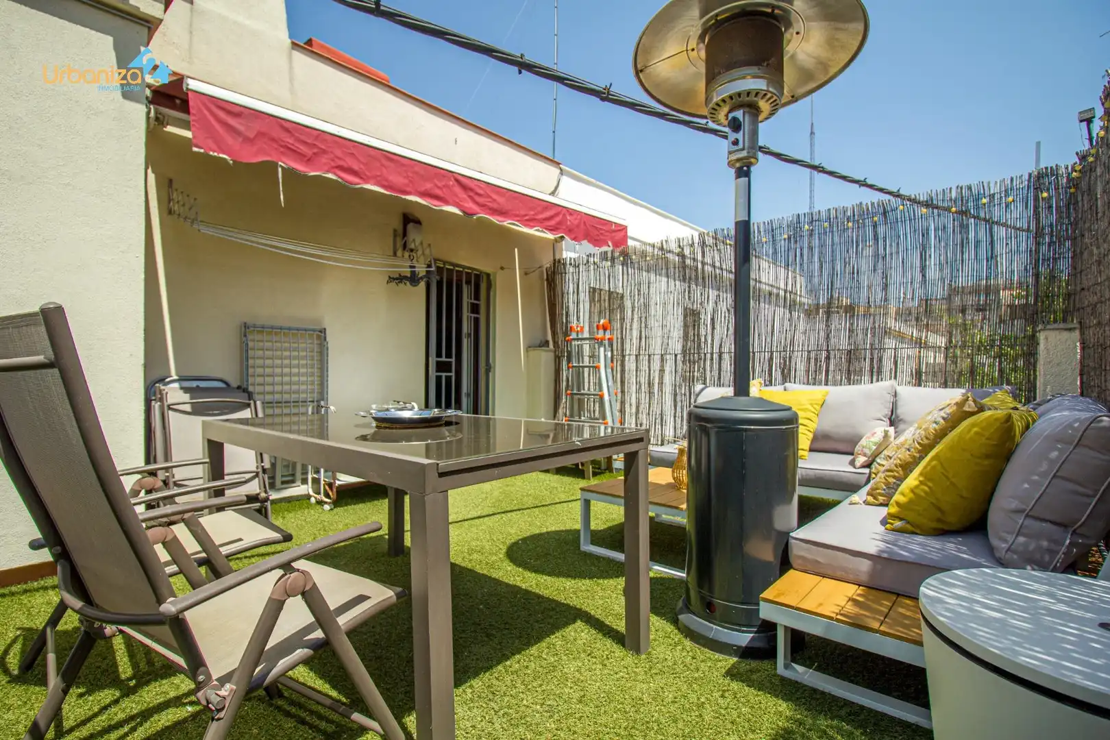 Terrassa de Casa o xalet en venda en Badajoz amb Aire condicionat, Calefacció i Jardí privat