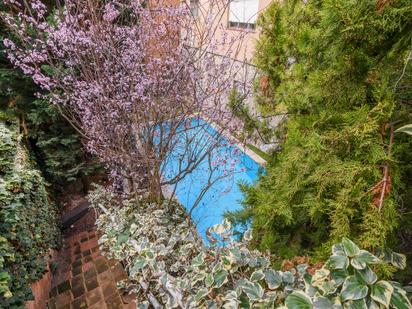 Swimming pool of Flat for sale in Manresa  with Air Conditioner, Terrace and Swimming Pool