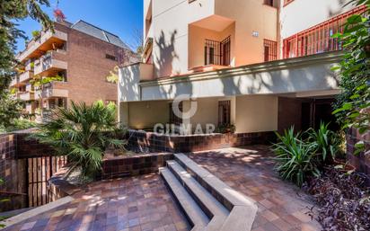 Garden of Flat for sale in  Madrid Capital  with Storage room