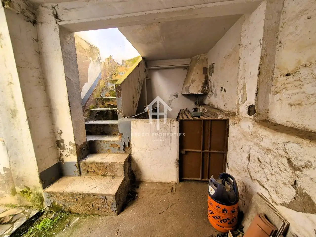 Casa o xalet en venda en Loja amb Jardí privat, Terrassa i Moblat