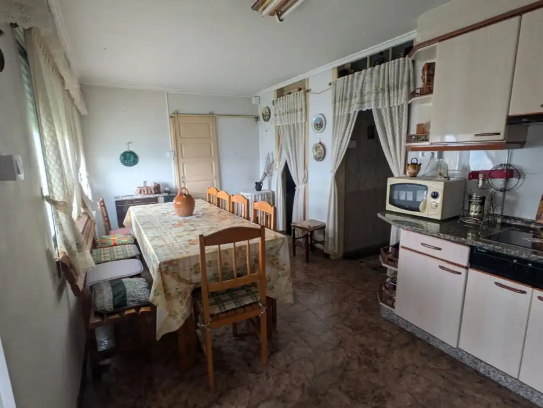 Cuina de Casa adosada en venda en Monforte de Lemos, Lugo