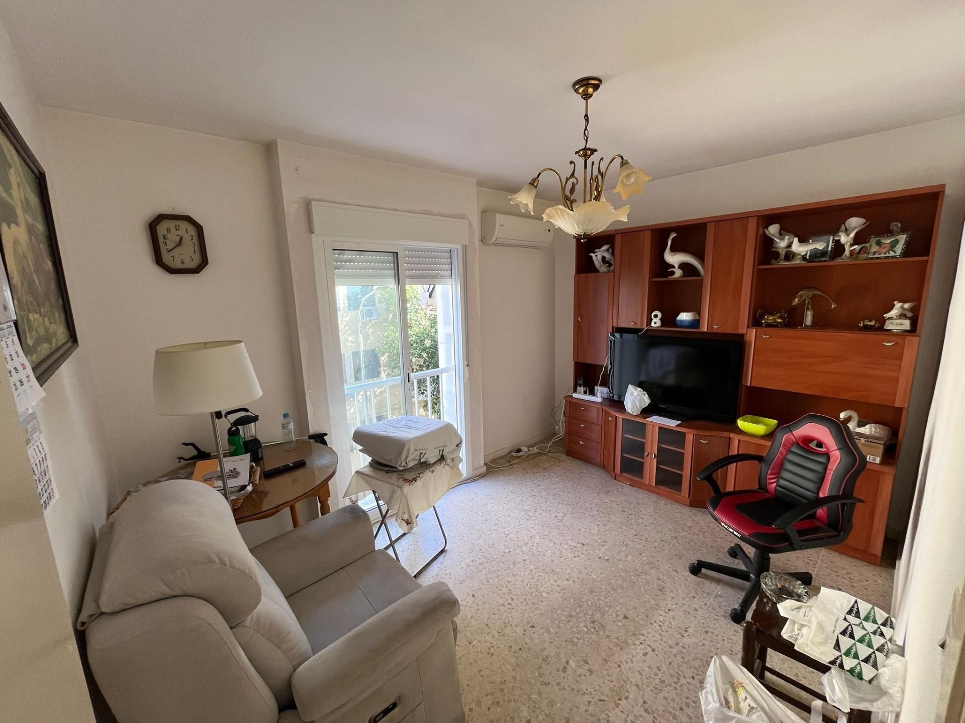 Living room of Flat for sale in  Sevilla Capital  with Balcony