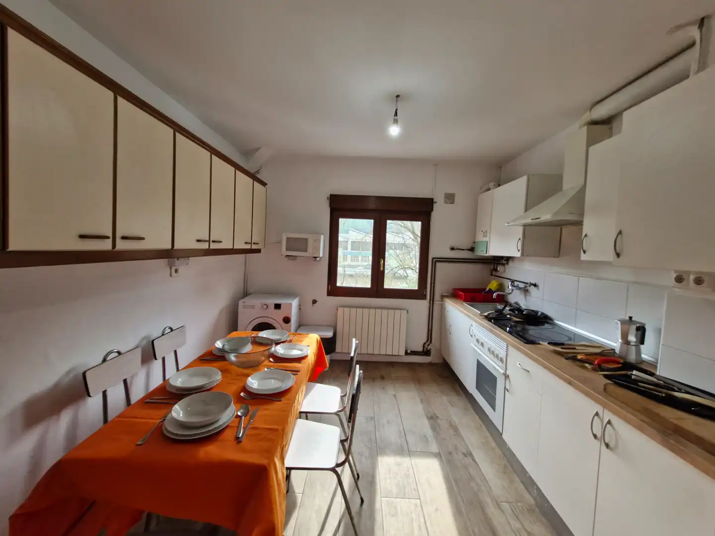 Küche von Wohnung zur Miete in Alonsotegi mit Heizung, Möbliert und Ofen