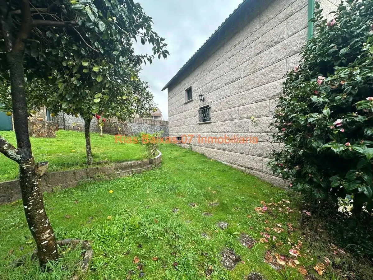 Xalet amb terrassa en venda a Mos, imagen 67