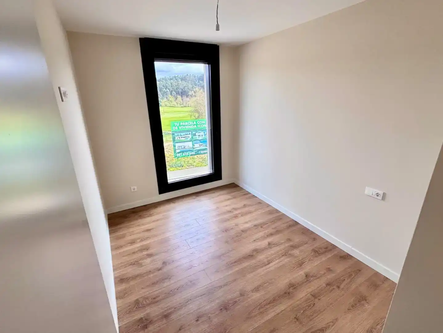 Habitación de Piso en venta en Oleiros con Jardín privado, Trastero y Piscina