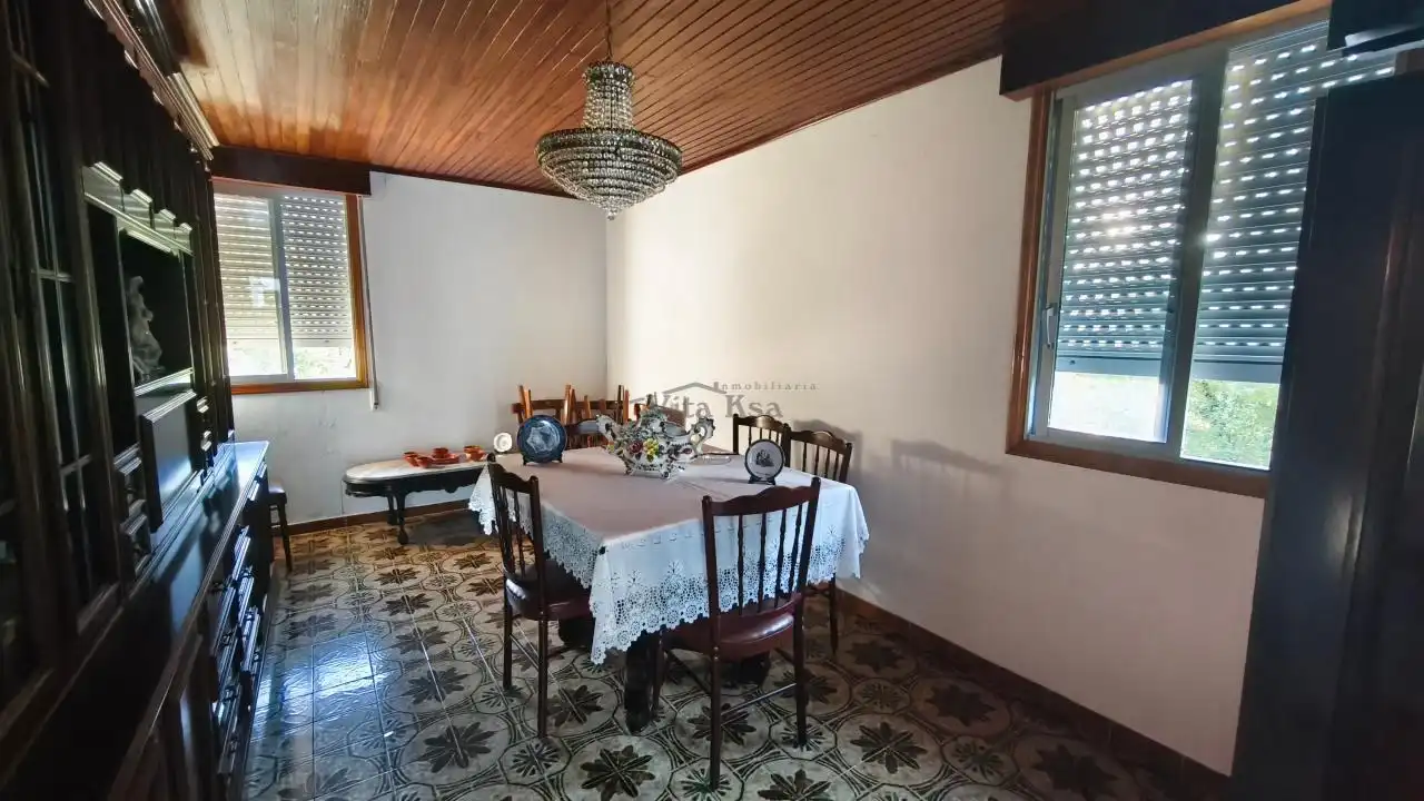Menjador de Finca rústica en venda en Nogueira de Ramuín amb Jardí privat i Traster