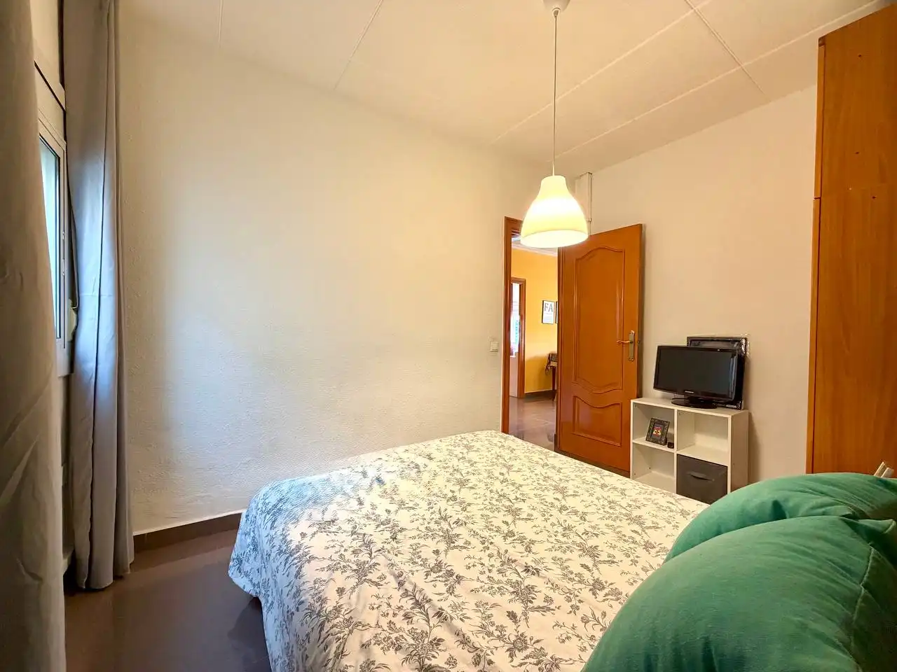 Habitación de Piso en venta en Barcelona con Aire acondicionado y Amueblado