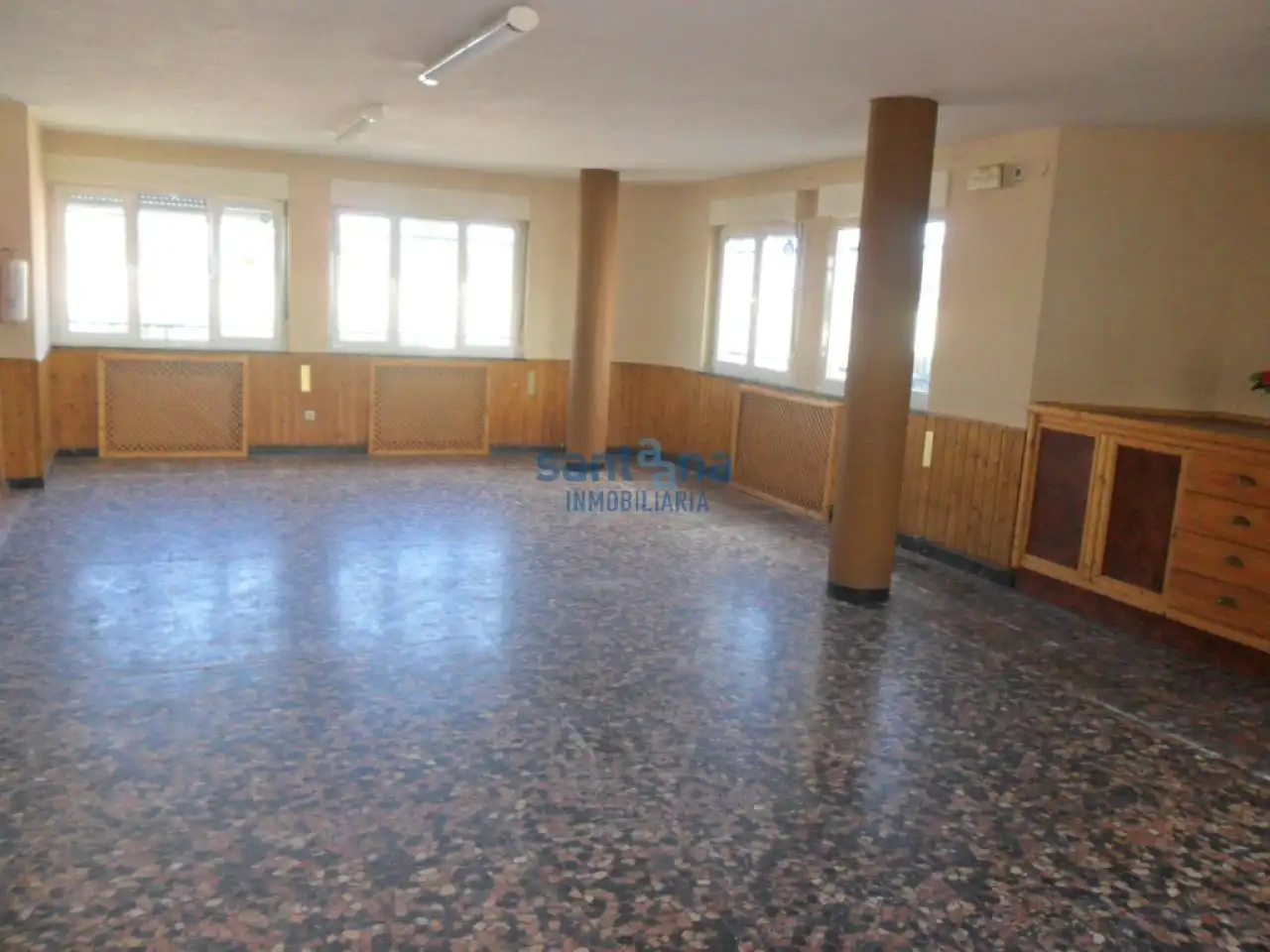 Commercial properties for sale in Garrafe de Torío
