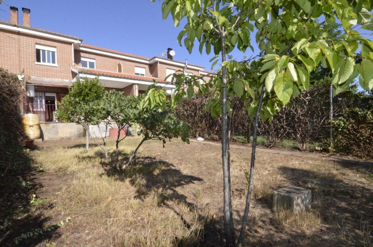 Garden of House or chalet to rent in Aldeatejada  with Heating, Terrace and Balcony