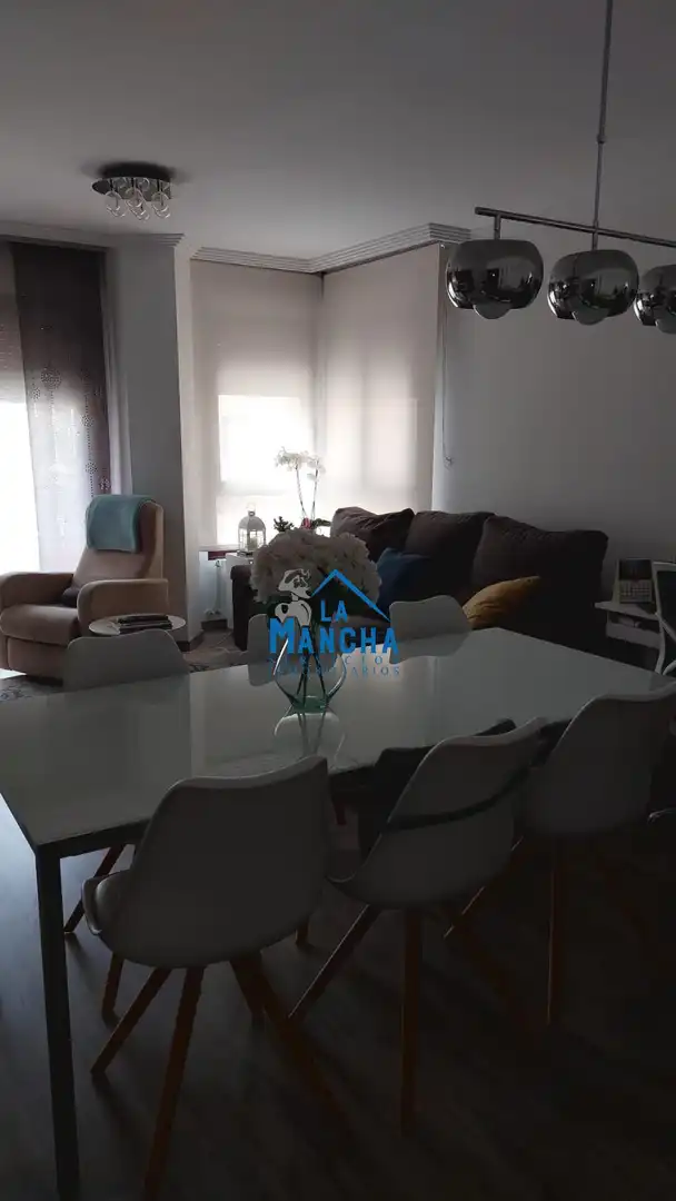 Sala de estar de Piso en venta en Albacete con Aire acondicionado, Calefacción y Balcón