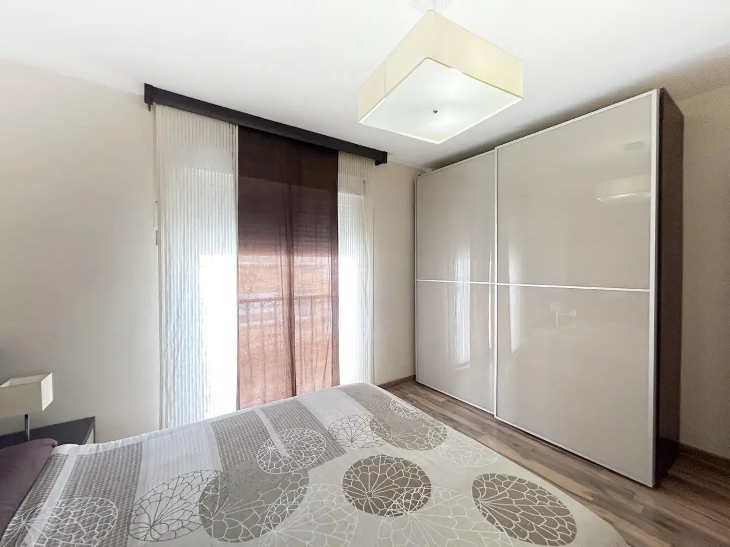 Habitación de Piso en venta en Monforte del Cid con Aire acondicionado, Calefacción y Alarma
