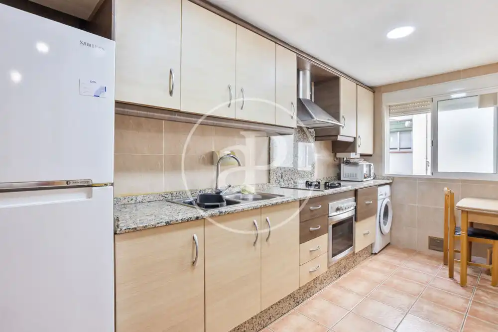 Kitchen of Flat for rent in Valencia  with Heating, Furnished and Balcony