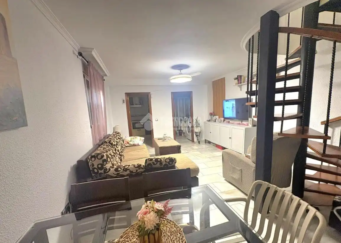 Maison jumelée à vendre à Sur