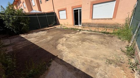 Foto 2 de Casa adosada en venta en Mar del Norte, Chozas de Canales, Toledo