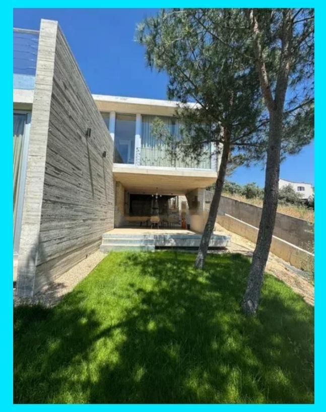 Vista exterior de Finca rústica en venda en Torrelodones amb Aire condicionat, Calefacció i Terrassa
