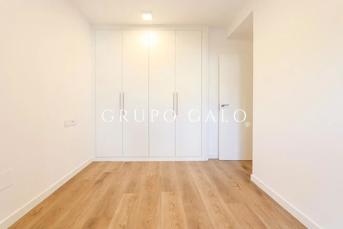 Wohnung zur Miete in Rúa de Bolivia, Plaza España - Corte Inglés