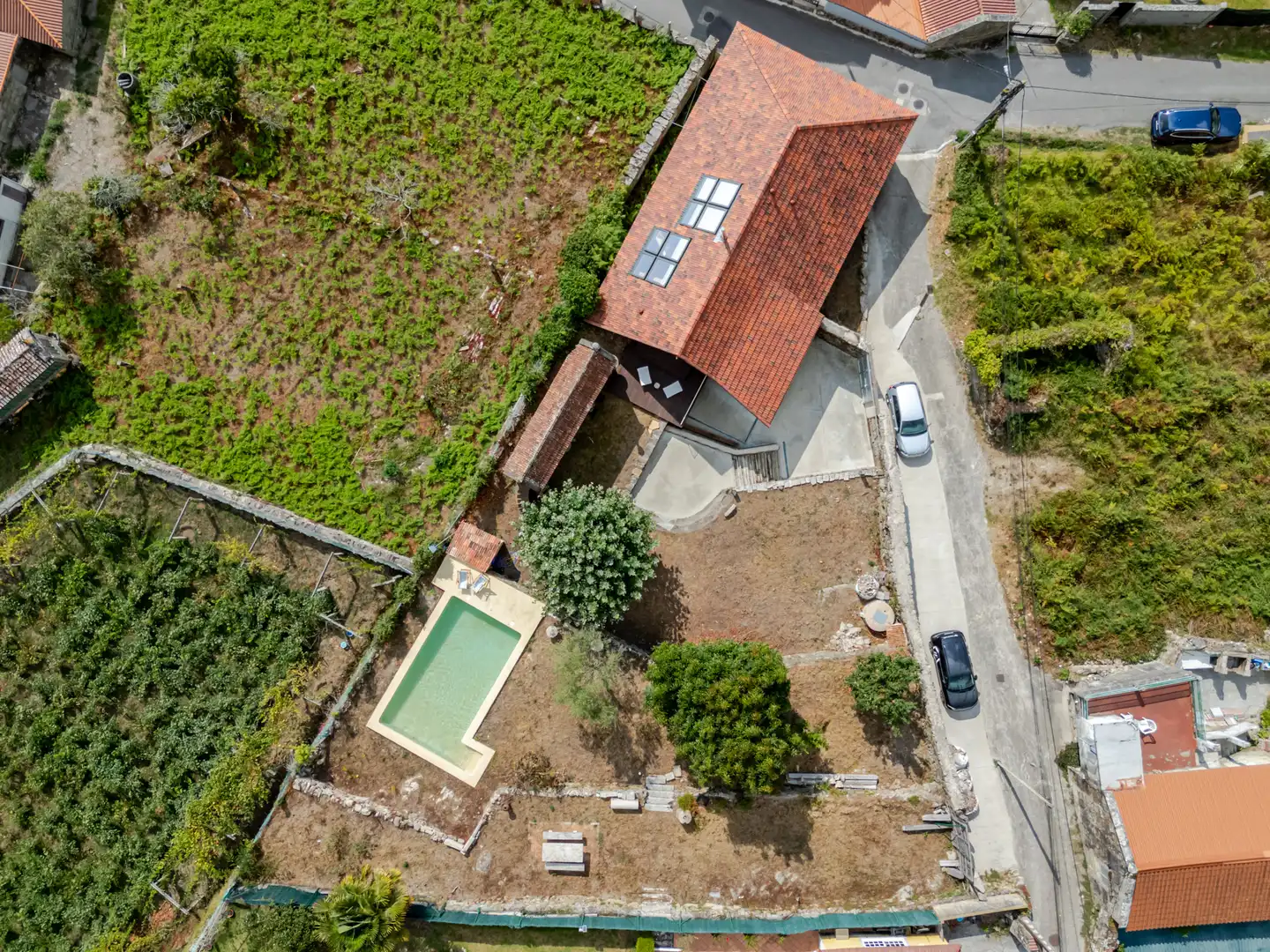 Country homes for sale in Poio  with Swimming Pool and Furnished