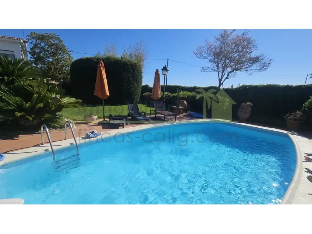 Piscina de Casa o xalet en venda en Vinaròs amb Calefacció, Jardí privat i Terrassa