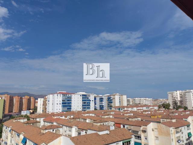 Piso en Venta en Calle JUCAR en Los Guindos - Parque Mediterráneo - Santa Paula