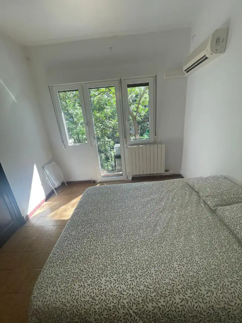 Habitación de Piso en venta en Zaragoza con Aire acondicionado, Calefacción y Trastero