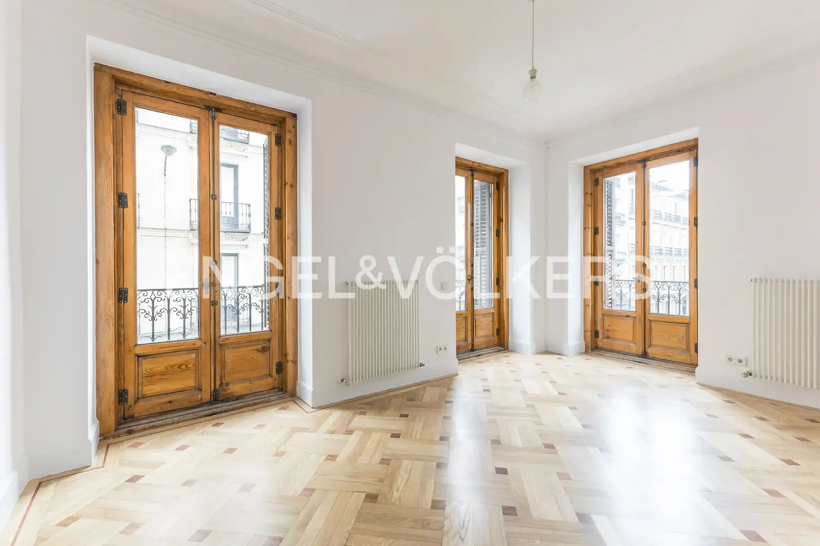 Sala de estar de Piso de alquiler en Madrid con Calefacción, Parquet y Balcón