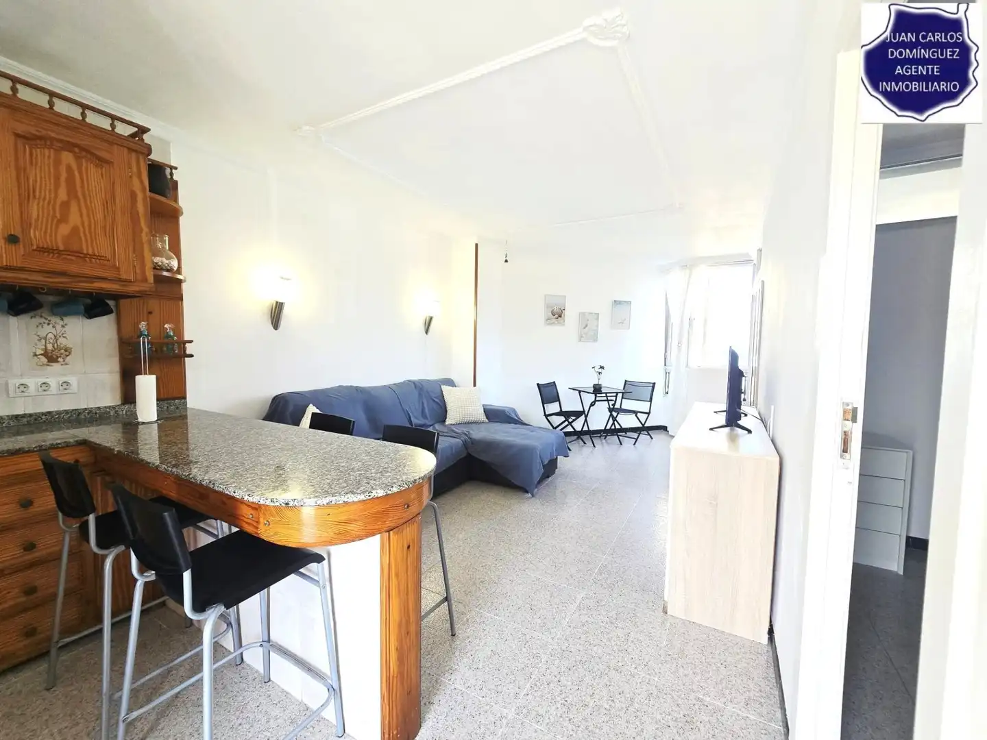 Sala d'estar de Apartament de lloguer en San Bartolomé de Tirajana amb Moblat i Piscina comunitària