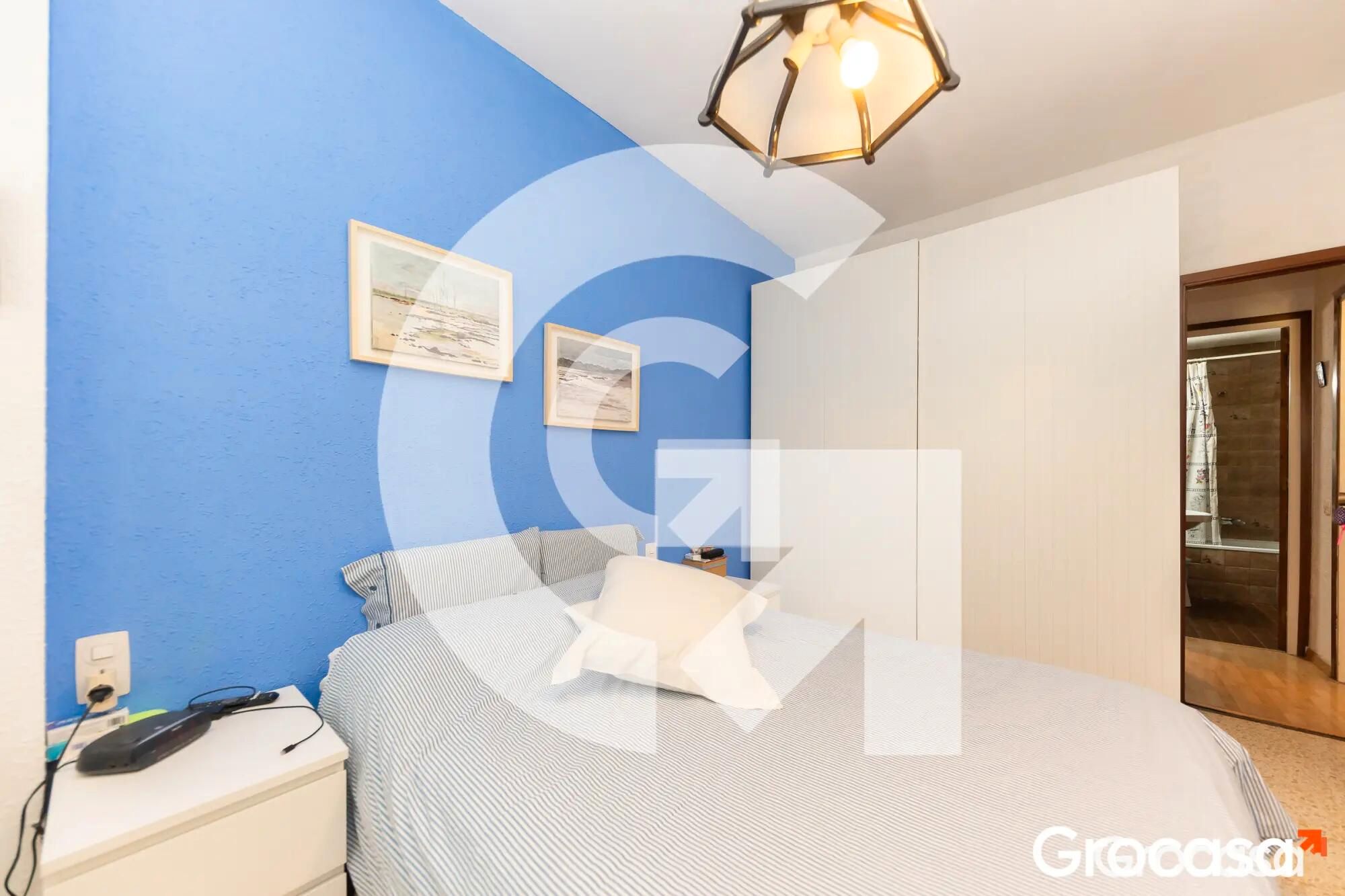 Bedroom of Flat for sale in  Barcelona Capital  with Air Conditioner and Balcony