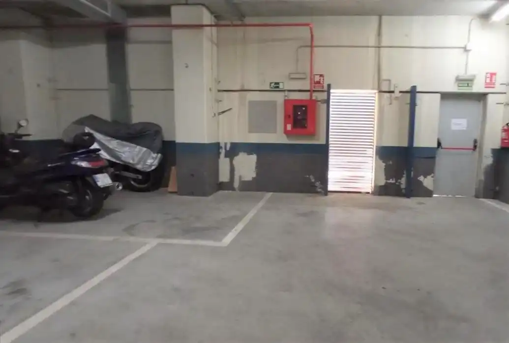 Einzelparkplatz zum Verkauf in Villaverde, imagen 8