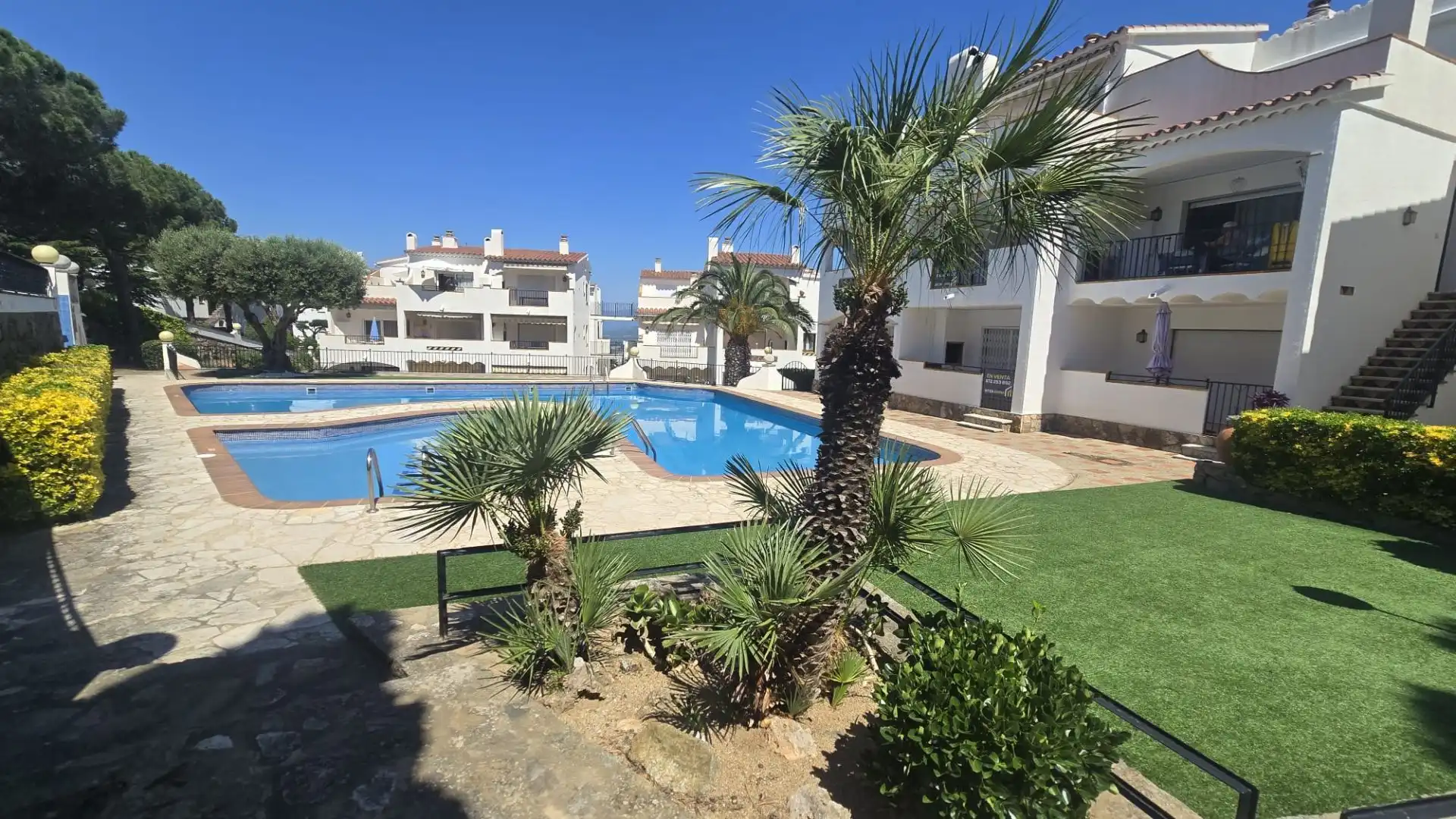 Piscina de Apartamento en venta en Roses con Aire acondicionado, Calefacción y Terraza