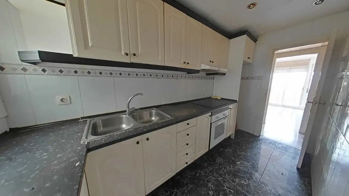 Cocina de Piso en venta en Molí Nou - Ciutat Cooperativa
