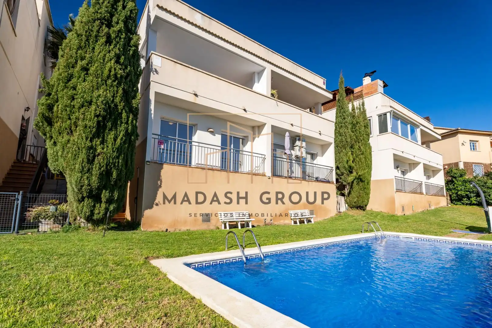 Adosado con terraza en venta en Calle ESTATS UNITS