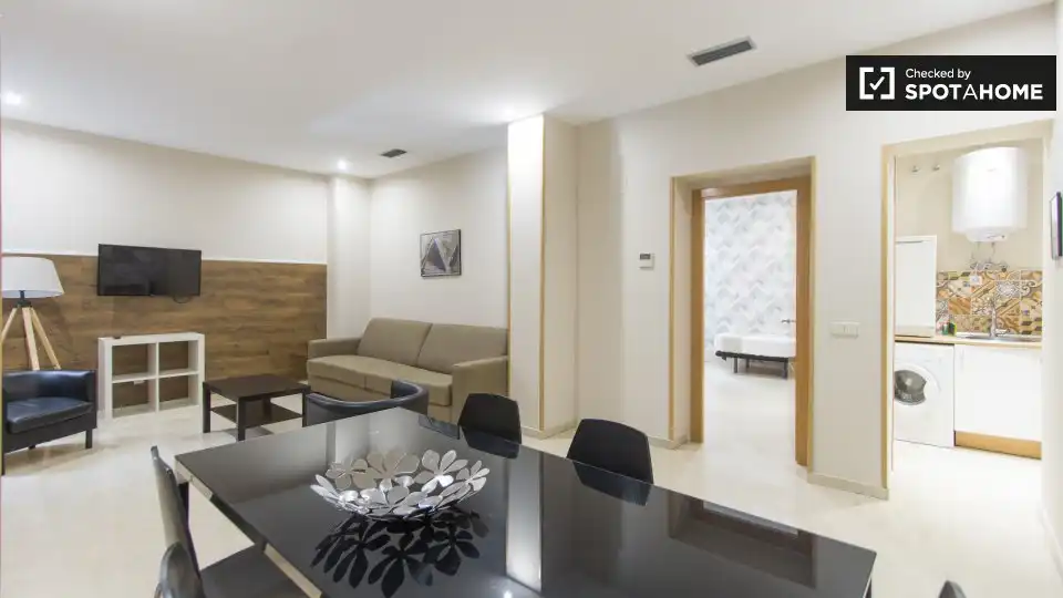 1 hab, 57m² en Sol, Centro, Madrid - Image 4