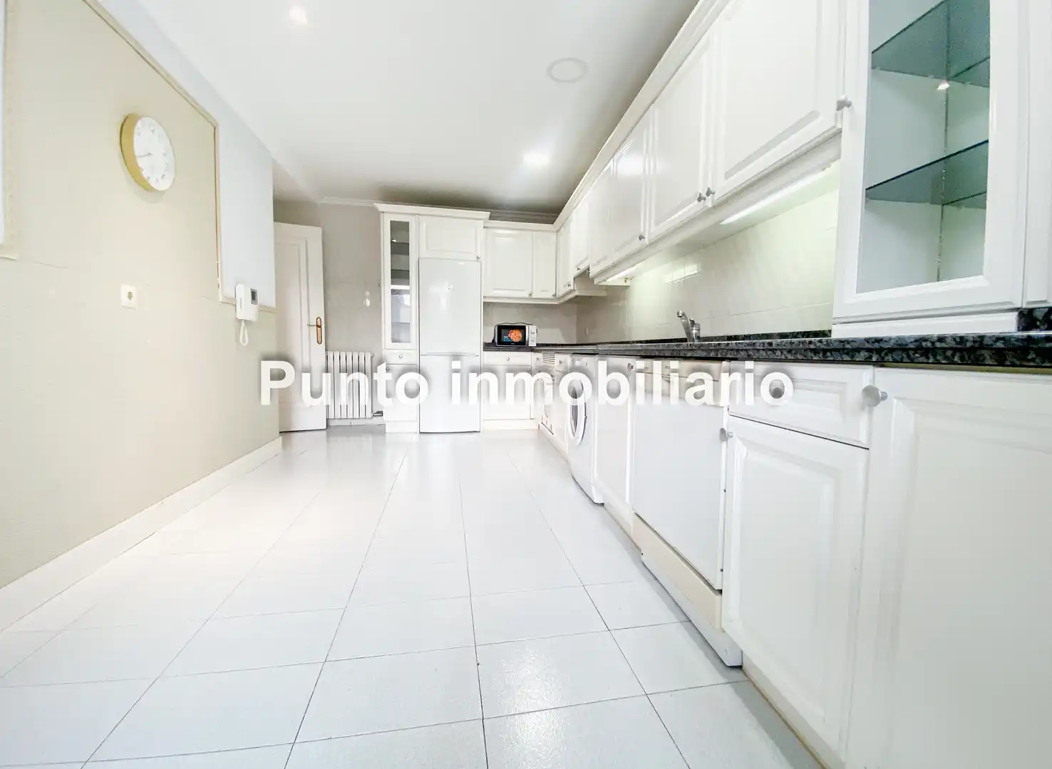 Cocina de Piso de alquiler en Valladolid con Aire acondicionado, Calefacción y Parquet